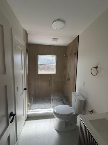 3838 Daphne Street, Houston, TX 77021