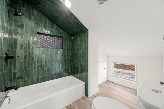 3838 Daphne Street, Houston, TX 77021