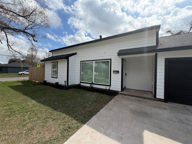 3838 Daphne Street, Houston, TX 77021