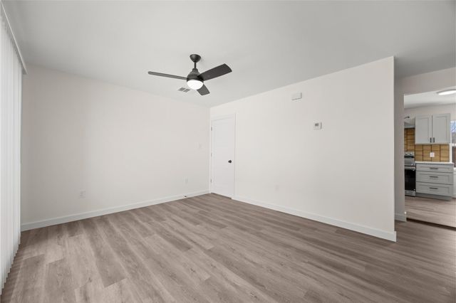 3838 Daphne Street, Houston, TX 77021