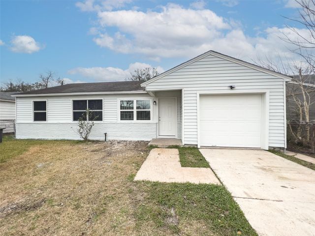 10602 Rosehaven Drive, Houston, TX 77051