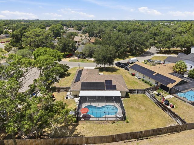 2605 BRIDLE DRIVE, Plant City, FL 33566