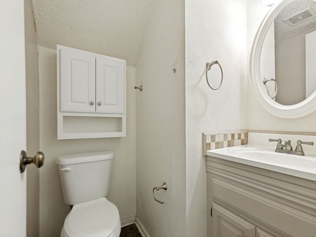 2929 Pegasus Drive, Garland, TX 75044