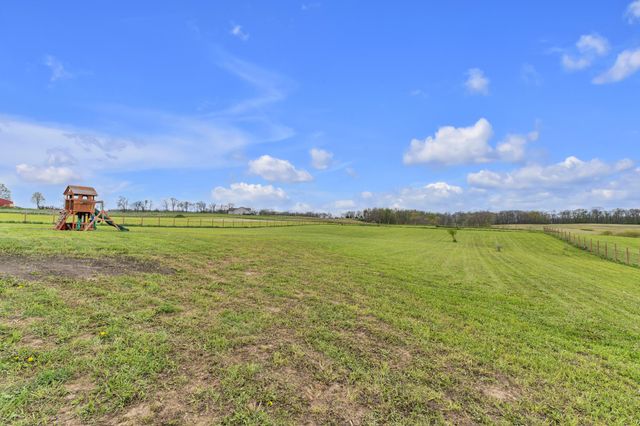 6217 Mast Road, Webster Twp, MI 48130