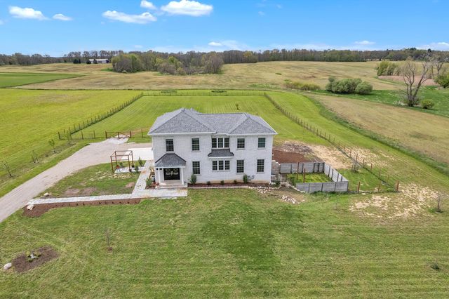 6217 Mast Road, Webster Twp, MI 48130