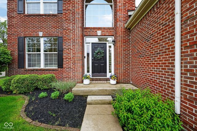 5675 Sapphire Drive, Carmel, IN 46033
