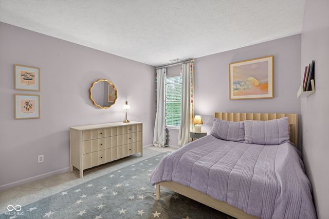 5675 Sapphire Drive, Carmel, IN 46033