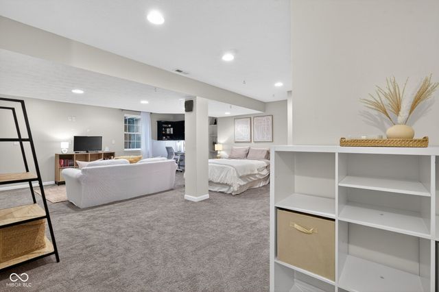5675 Sapphire Drive, Carmel, IN 46033
