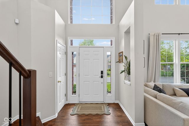 5675 Sapphire Drive, Carmel, IN 46033