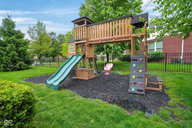 5675 Sapphire Drive, Carmel, IN 46033