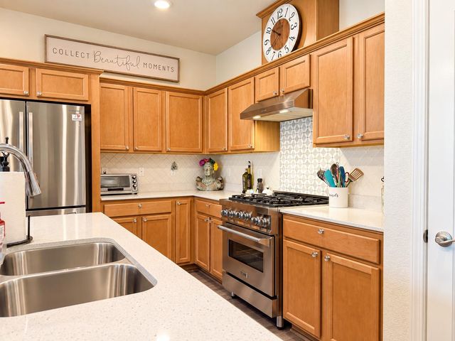 1669 Oleander Ave, Manteca, CA 95337