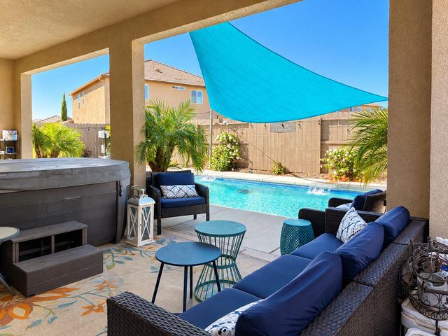 1669 Oleander Ave, Manteca, CA 95337