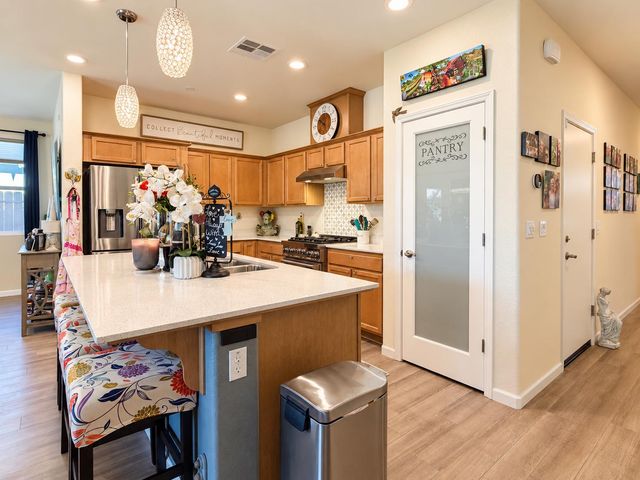 1669 Oleander Ave, Manteca, CA 95337
