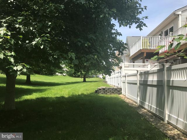 351 WATKINS RD, Pennington, NJ 08534