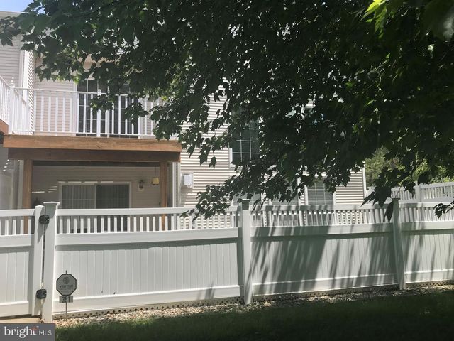 351 WATKINS RD, Pennington, NJ 08534
