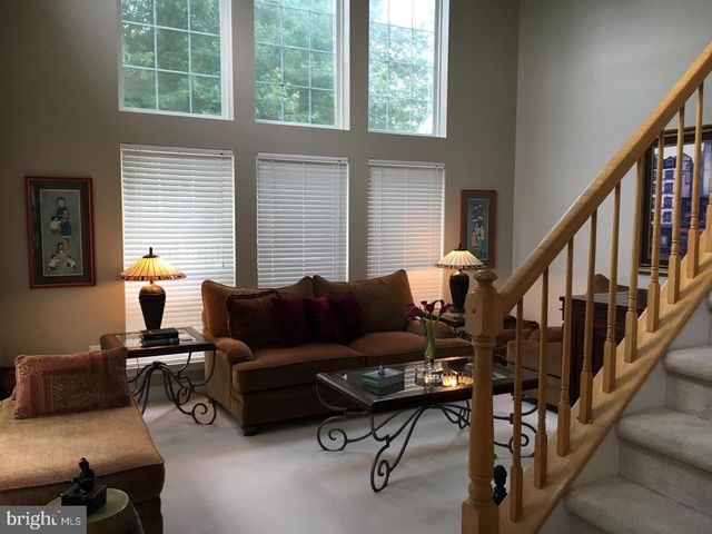 351 WATKINS RD, Pennington, NJ 08534