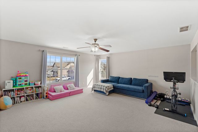 1252 Sawgrass Drive, Griffith, IN 46319