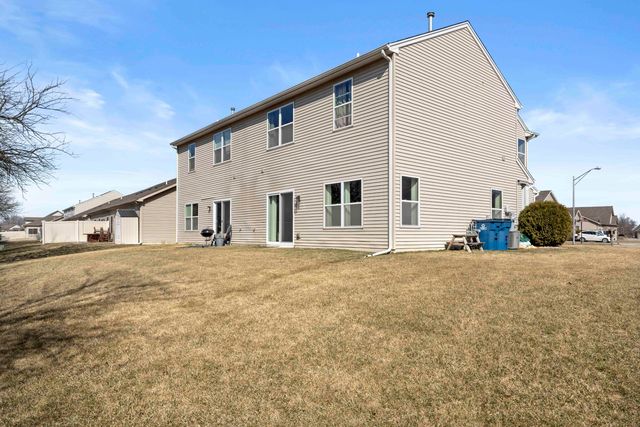 1252 Sawgrass Drive, Griffith, IN 46319