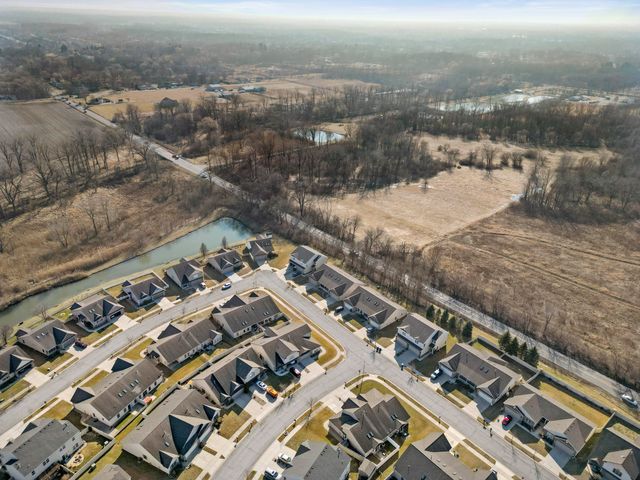 1252 Sawgrass Drive, Griffith, IN 46319