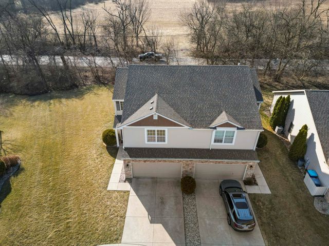 1252 Sawgrass Drive, Griffith, IN 46319