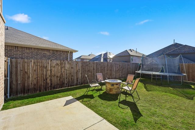 1083 Castroville Drive, Forney, TX 75126