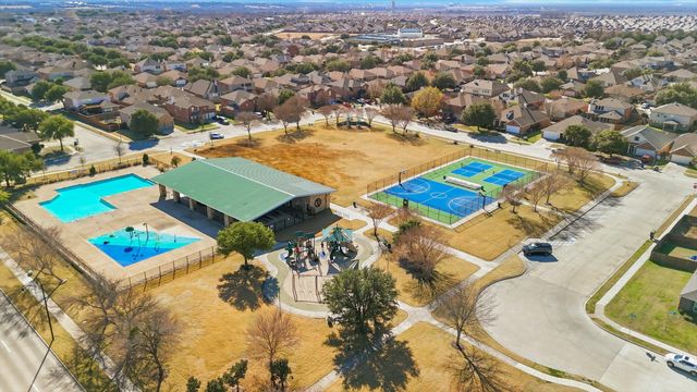 1083 Castroville Drive, Forney, TX 75126