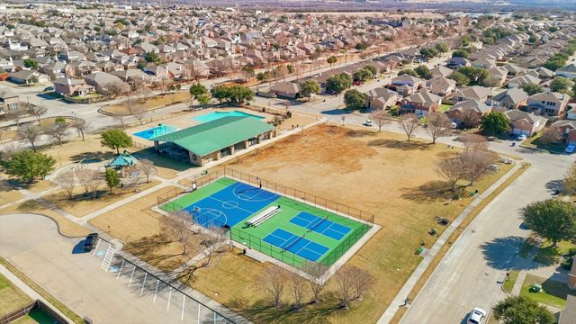 1083 Castroville Drive, Forney, TX 75126