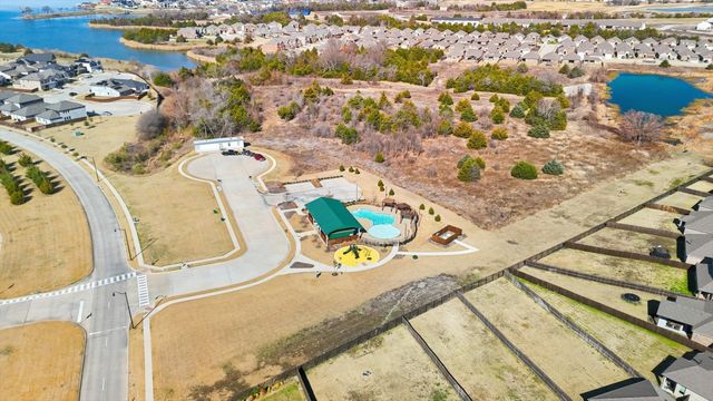 1083 Castroville Drive, Forney, TX 75126