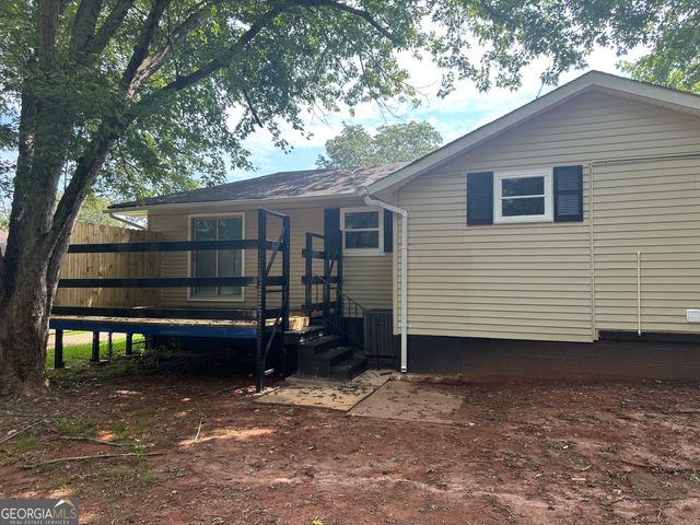 115 1ST Avenue, Griffin, GA 30223