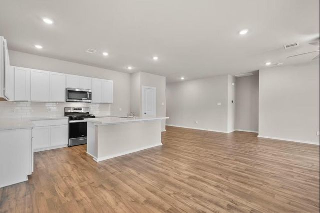 3001 Bella Hills Lane, Katy, TX 77493