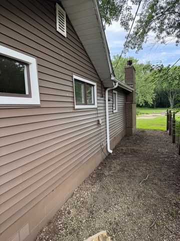 28542 S Walleye Lane, Wilmington, IL 60481