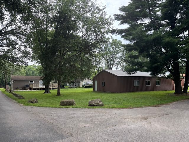 28542 S Walleye Lane, Wilmington, IL 60481