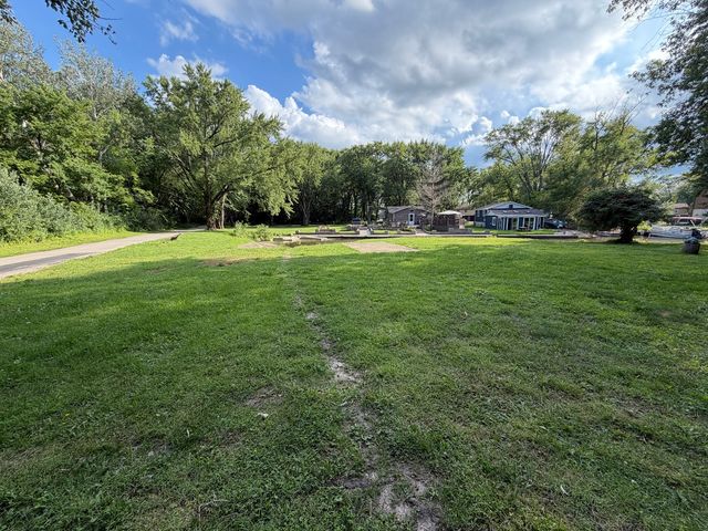 28542 S Walleye Lane, Wilmington, IL 60481