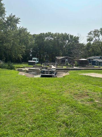 28542 S Walleye Lane, Wilmington, IL 60481