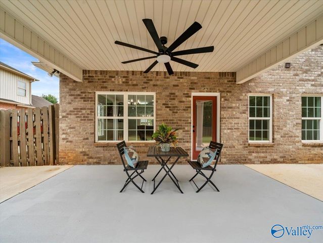 221 Somer Bridge Drive, Huntsville, AL 35811