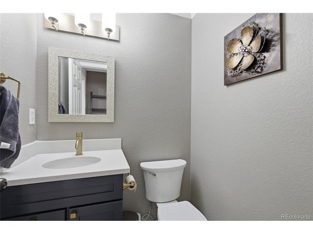 908 Crenshaw St, Castle Rock, CO 80104