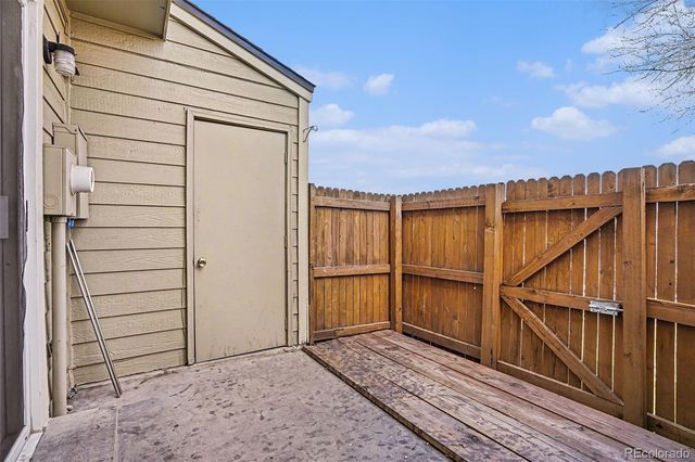 1662 S Idalia Circle N, Aurora, CO 80017