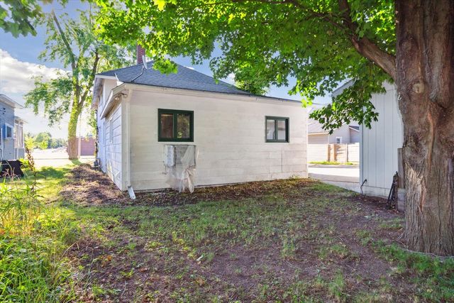 339 N Oak Street, Evart, MI 49631