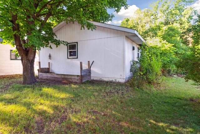 339 N Oak Street, Evart, MI 49631