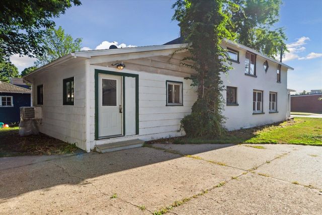 339 N Oak Street, Evart, MI 49631