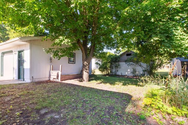 339 N Oak Street, Evart, MI 49631