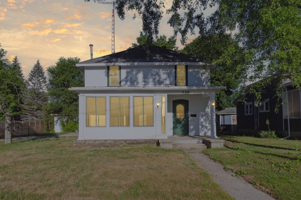 339 N Oak Street, Evart, MI 49631