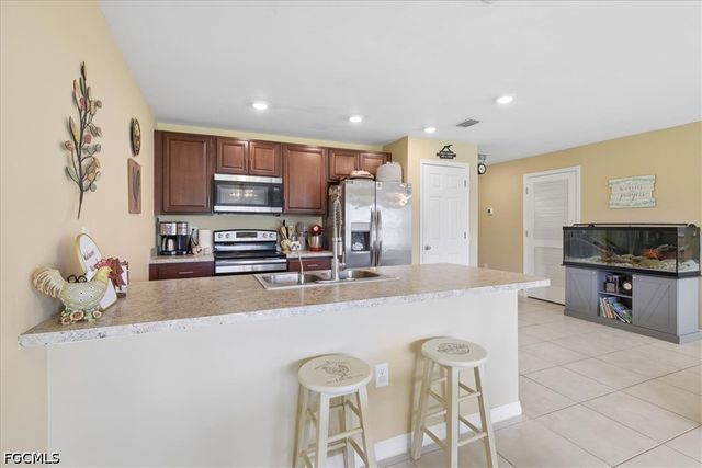4409 NE 21st PL, Cape Coral, FL 33909