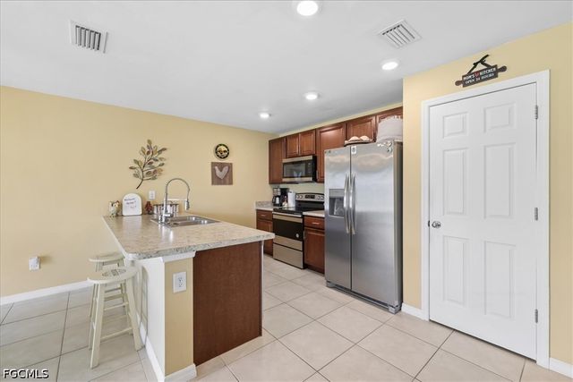 4409 NE 21st PL, Cape Coral, FL 33909