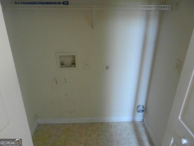 2506 Kris Crossing, Ellenwood, GA 30294