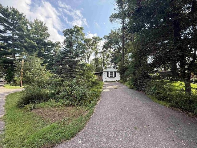 731 Sunset Boulevard #52, Wisconsin Dells, WI 53965