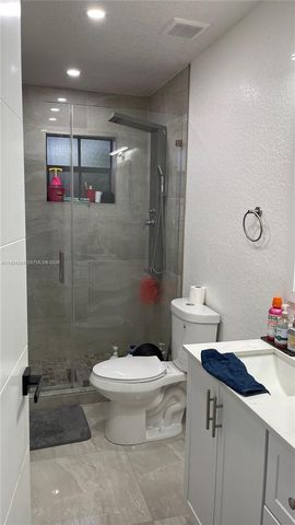 761 NW 183rd Dr, Miami Gardens, FL 33169