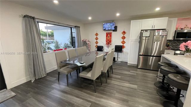 761 NW 183rd Dr, Miami Gardens, FL 33169