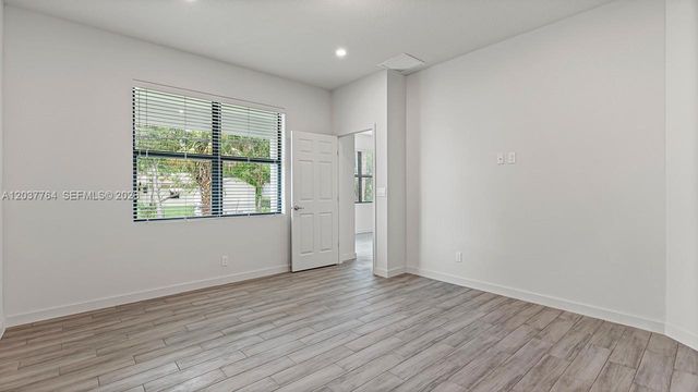 7704 Pacific Ave, Fort Pierce, FL 34951