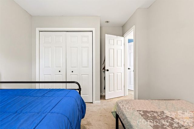 12 Jubilee Circle, Black Mountain, NC 28711